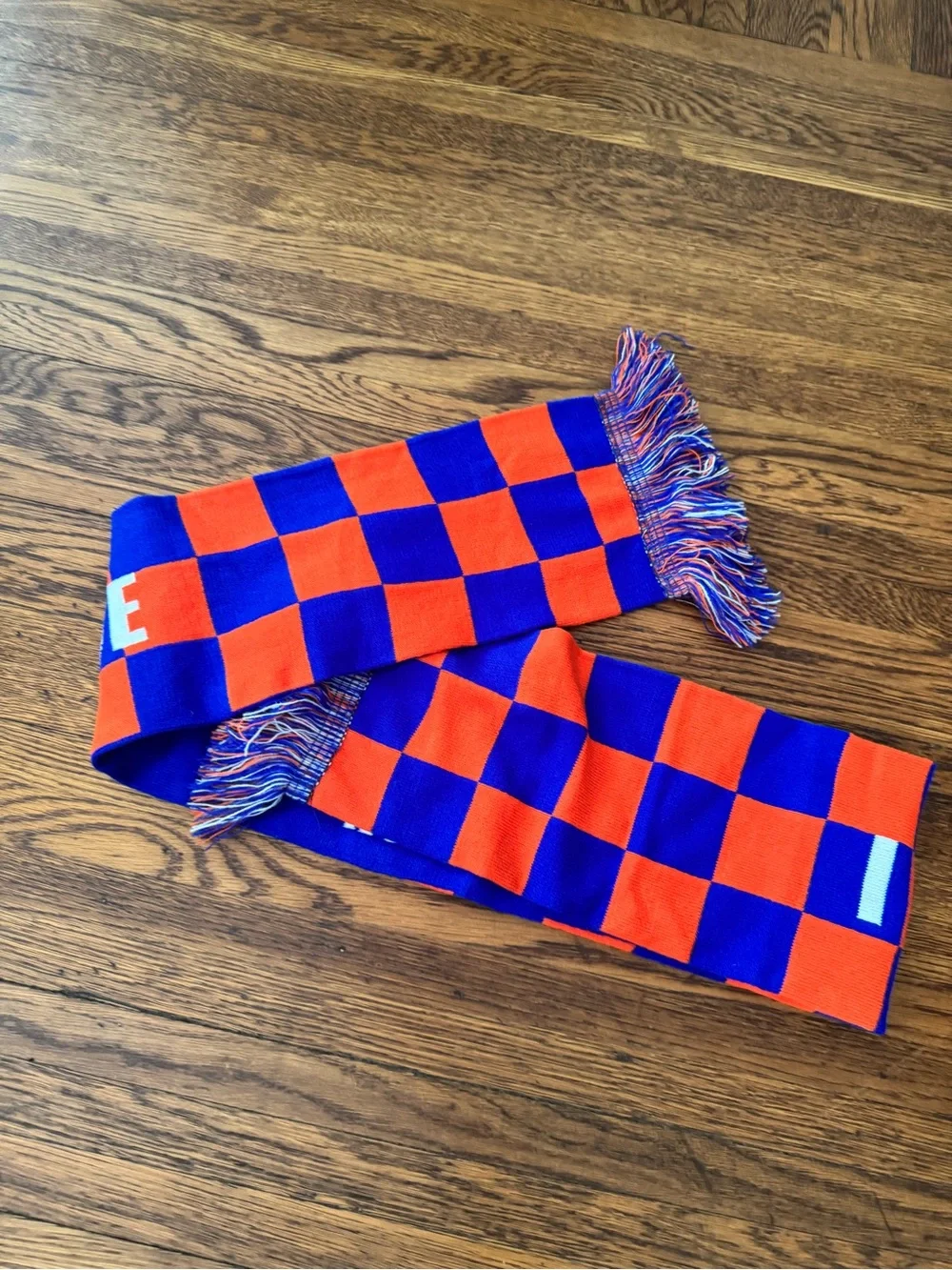 FC CINCINNATI SOCCER SCARF Bleed Orange & Blue Knit Scarf.